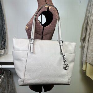 Michael Kors Pearl Grey Large Pebbled Leather Jet Set Tote Bag Purse Handbag